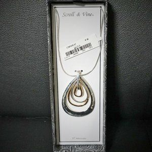 SCROLL & VINE HAMMERED GOLD PENDANT NECKLACE NEW